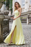 Gul A Line One Shoulder Long Wedding Party Guest Dress med Slit