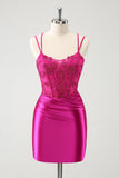 Fuchsia Bodycon Spaghetti Stropper Beaded Sateng Kort Homecoming Kjole
