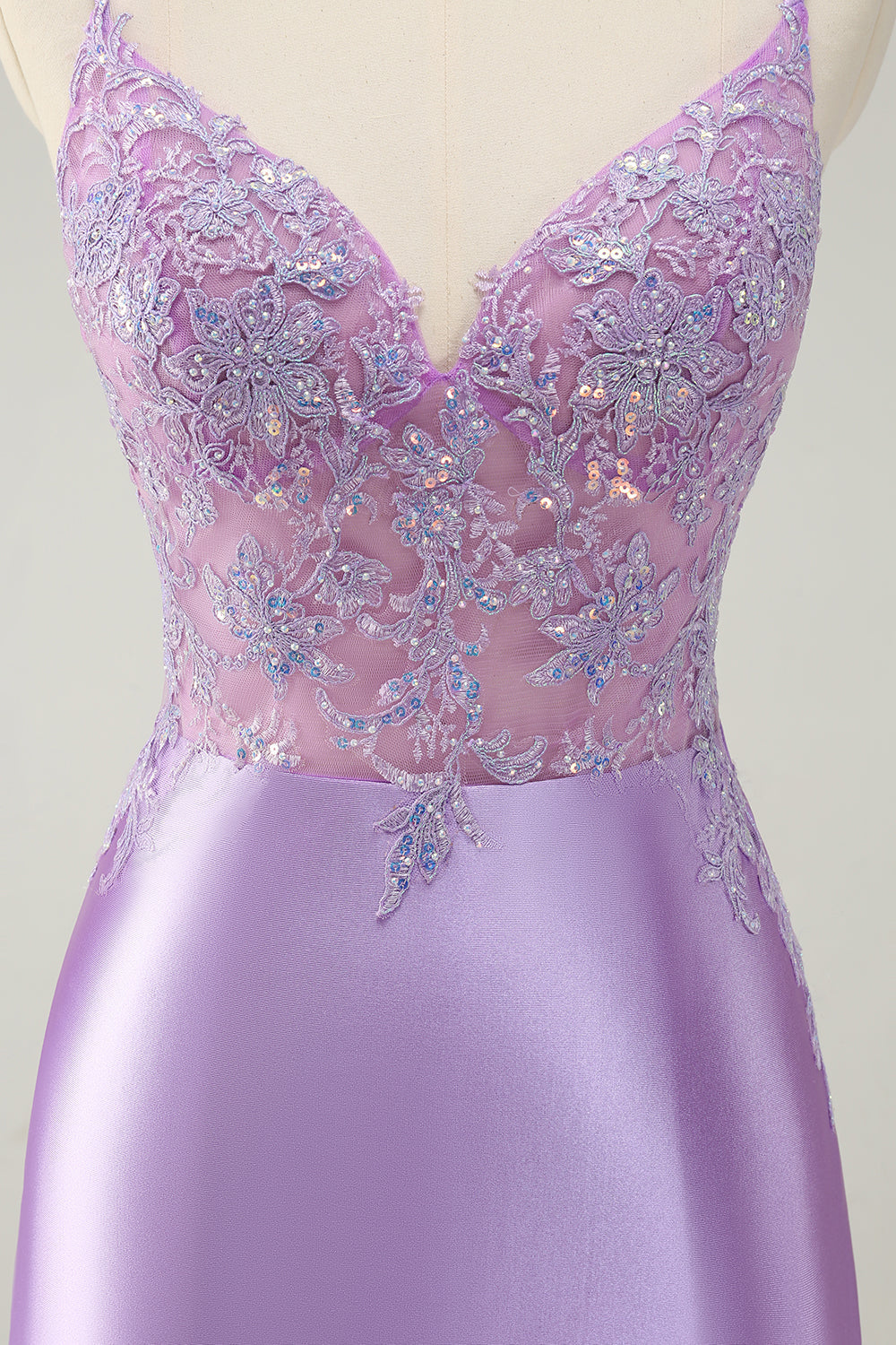 Sparkly Bodycon Lilac Spaghetti stropper Homecoming kjole med paljetter