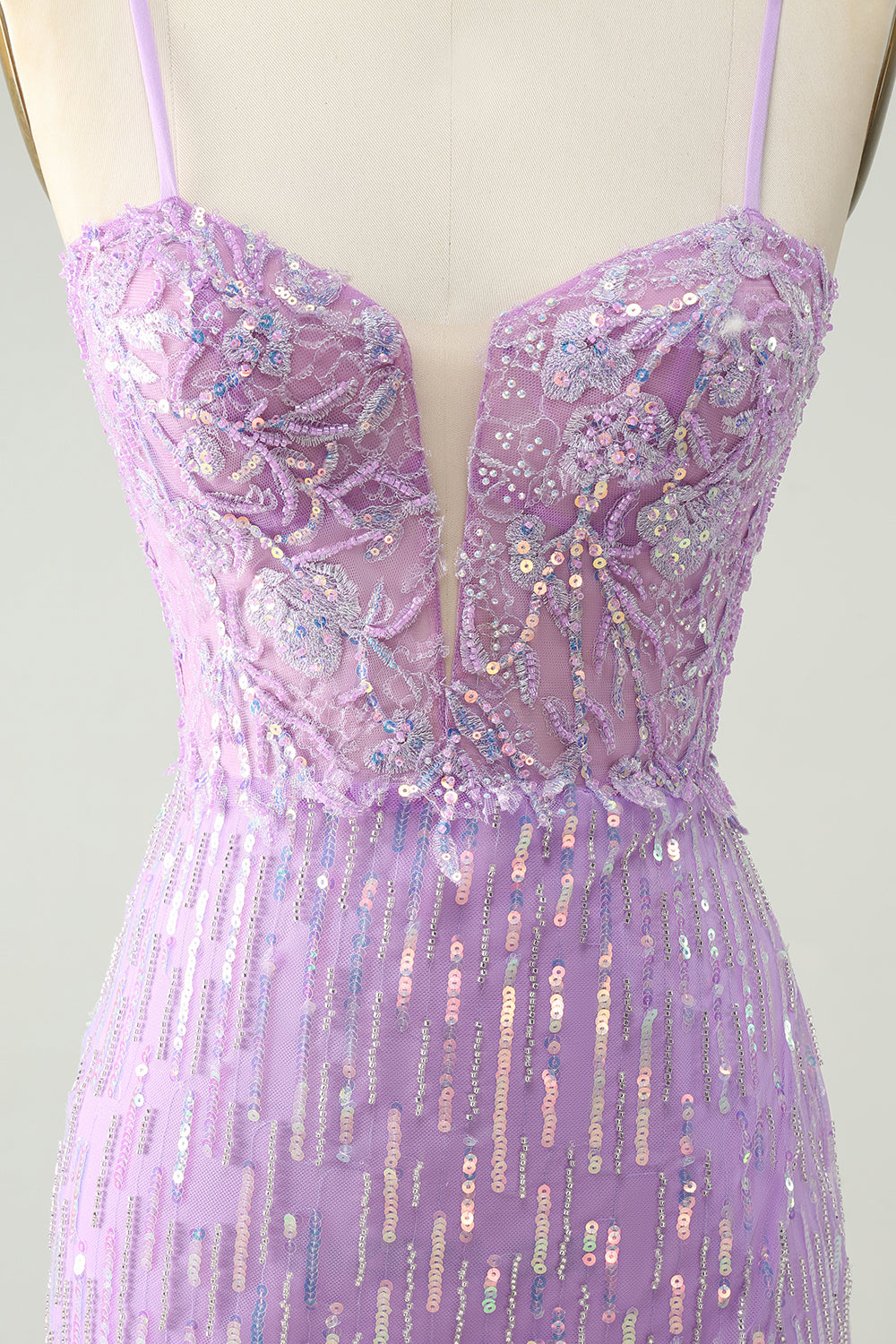 Sparkly Lilac Sequins Bodycon Mini Homecoming kjole med spalte