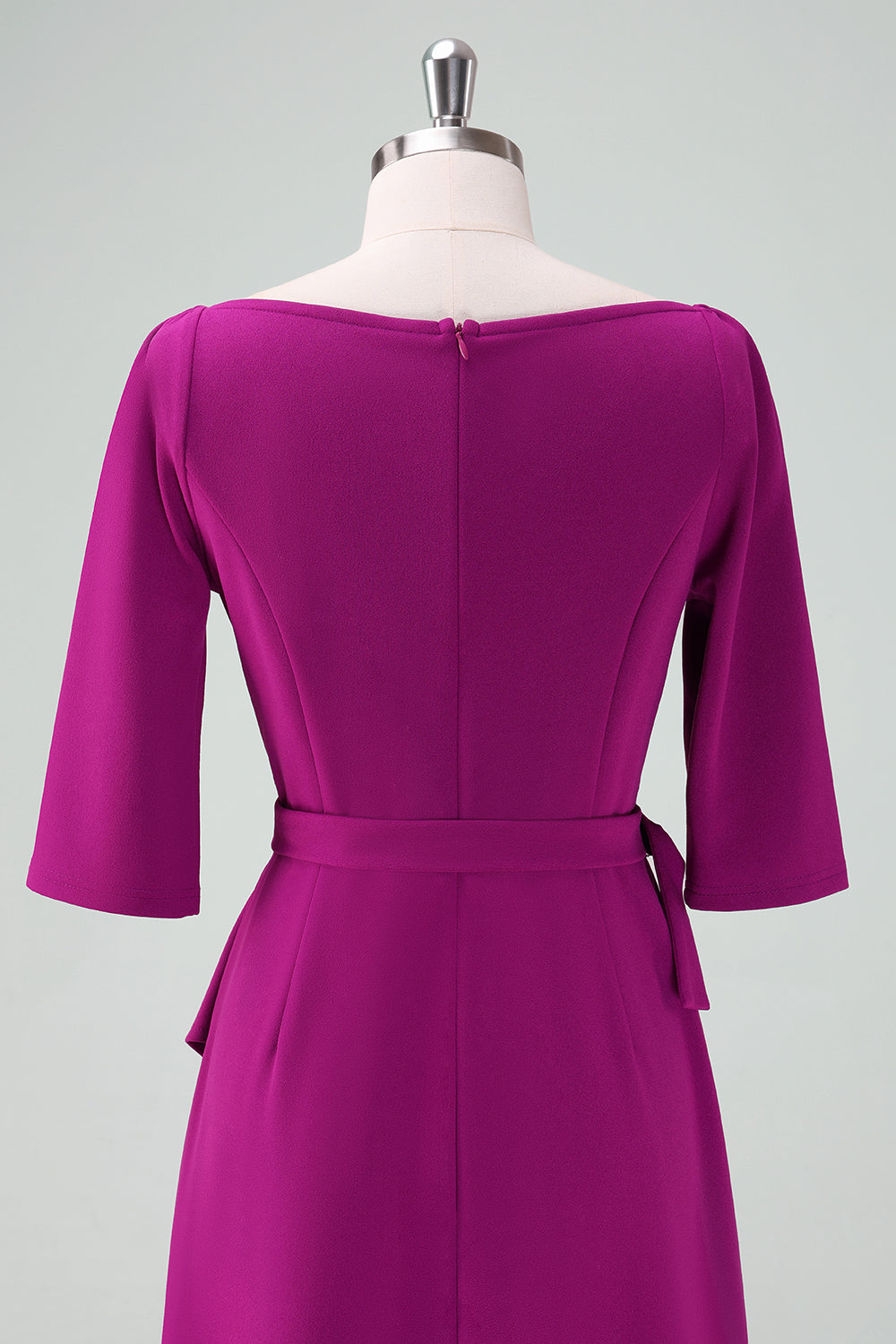 Grape Purple Asymmetrisk Cocktailkjole med Halve Ermer
