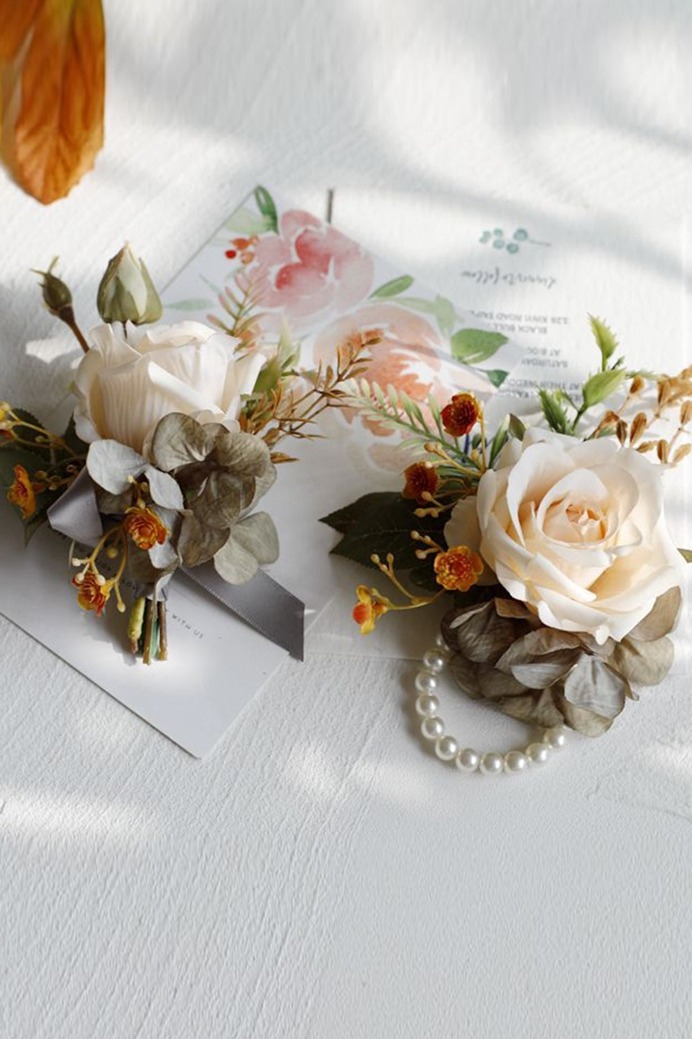 Elegant Blush Prom Wrist Corsage og menns Boutonniere for bryllupsfest