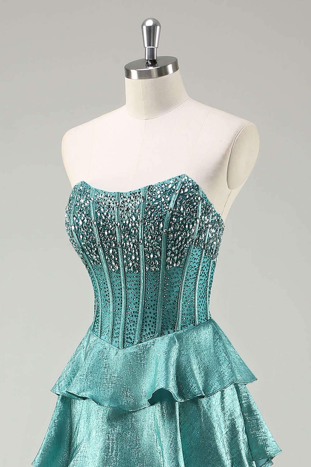 Tiered Ruffles Peacock Grønn Stroppeløs Lang Ballkjole med Perlekranse