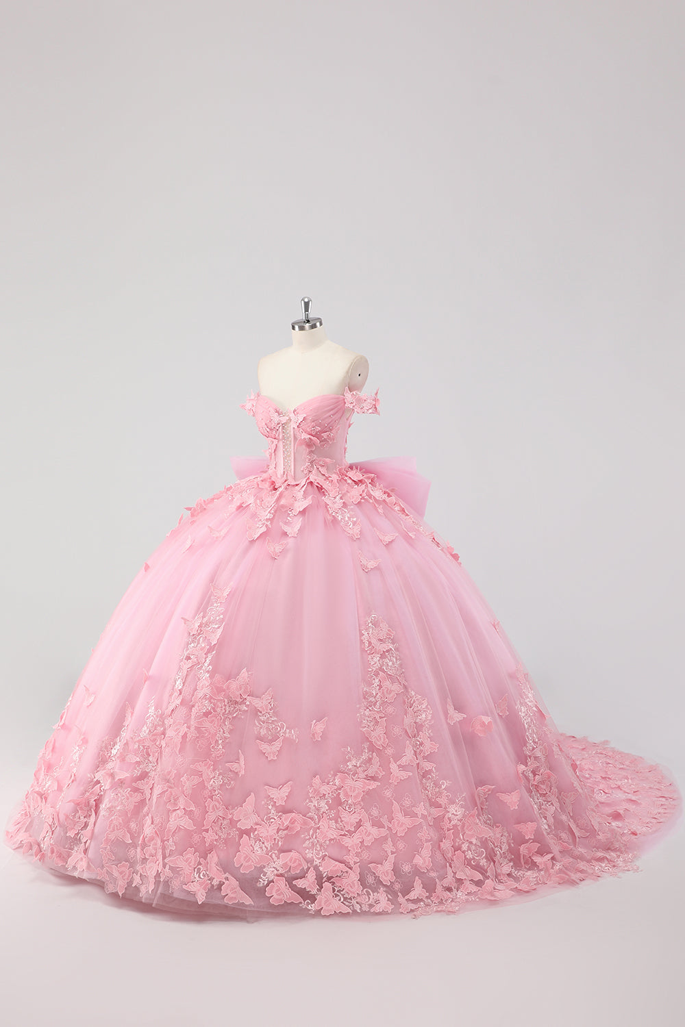 Prinsesse Blush Rosa Ballkjole Off the Shoulder Beaded Butterfly Tyll Quinceanera Kjole med Sløyfe