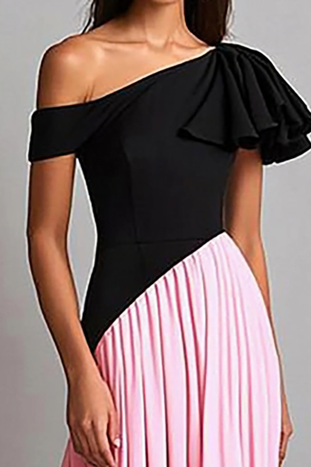 Svart og rosa Crepe A Line One Shoulder gallakjole