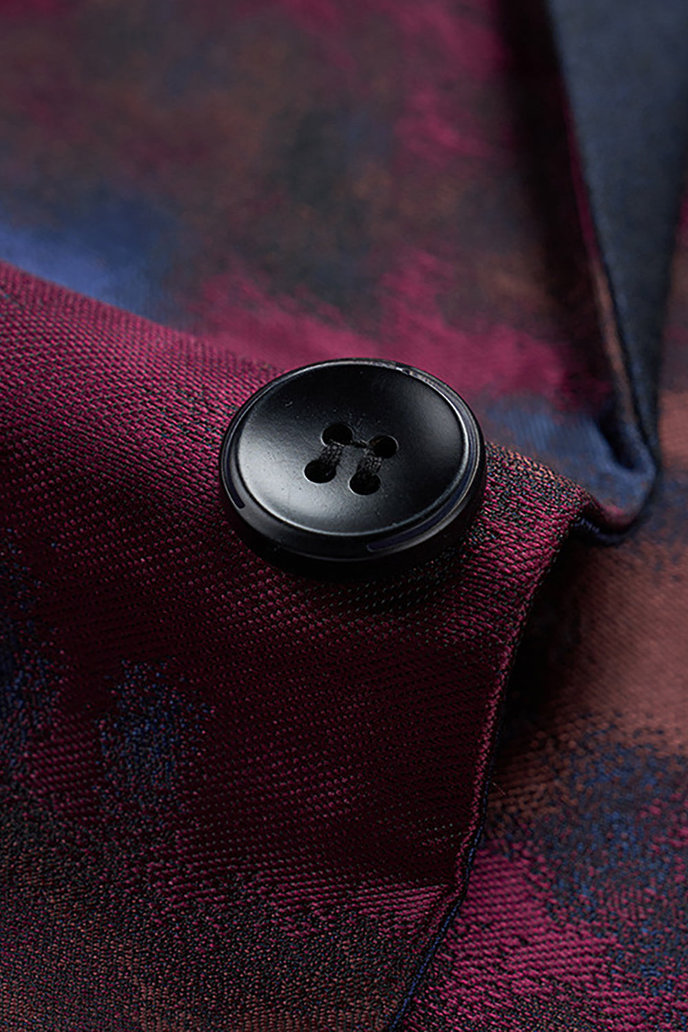 Mørk marineblå jakkeslag med én knapp med hakk for menn