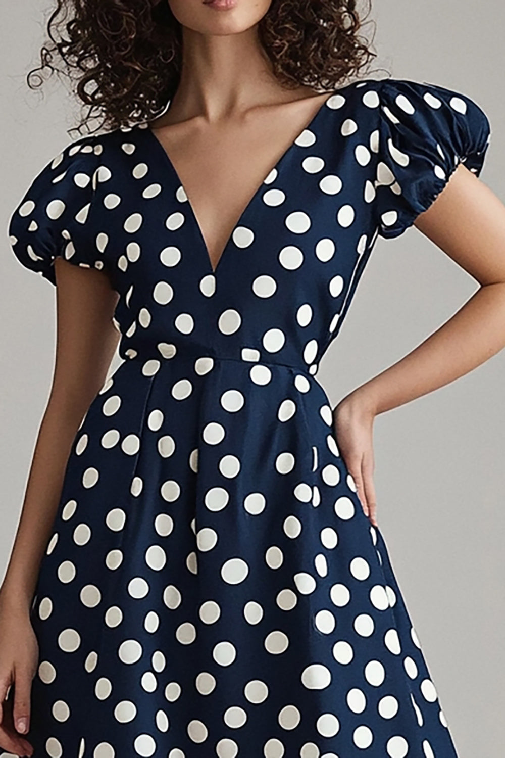 Marinehvit A Line Polka Dots Kjole med Puff Ermer