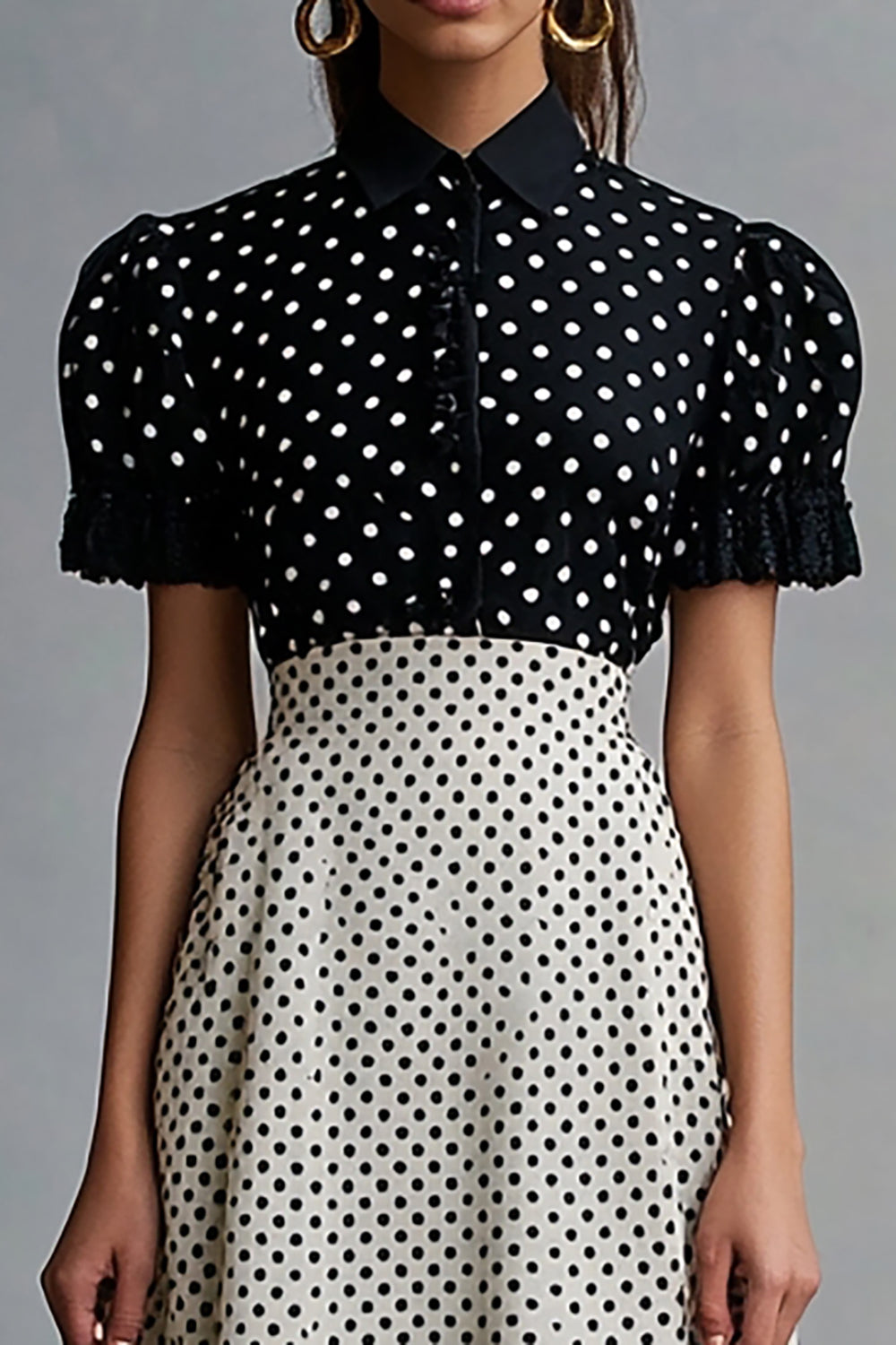 Vintage Ruffled Jakkeslag Hals Svart Hvit Polka Dots Kjole