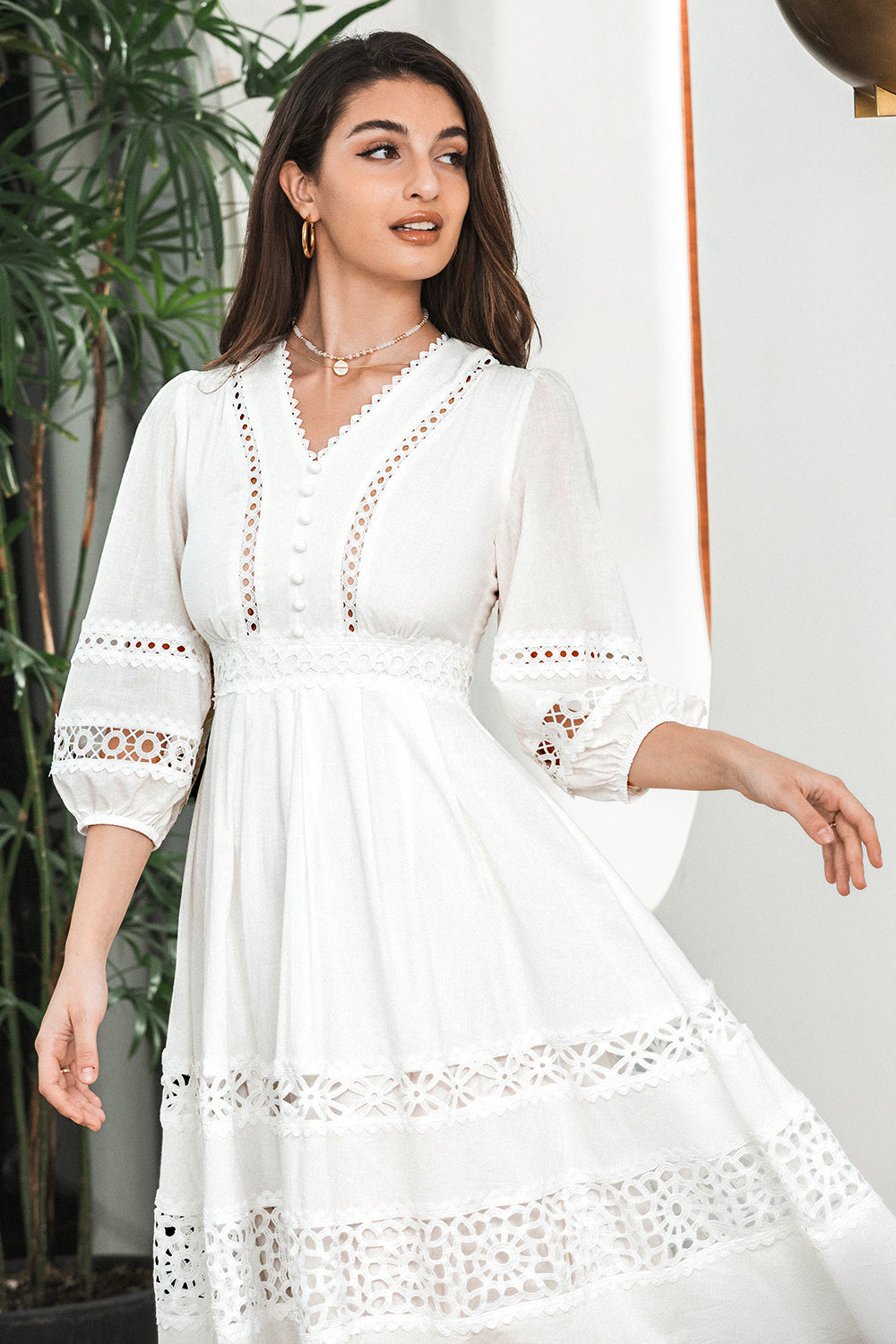 Hvit 3/4 ermer Boho Engagement Party kjole med blonder