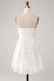 Hvit A-Line Spaghetti stropper Kort Graduation Dress
