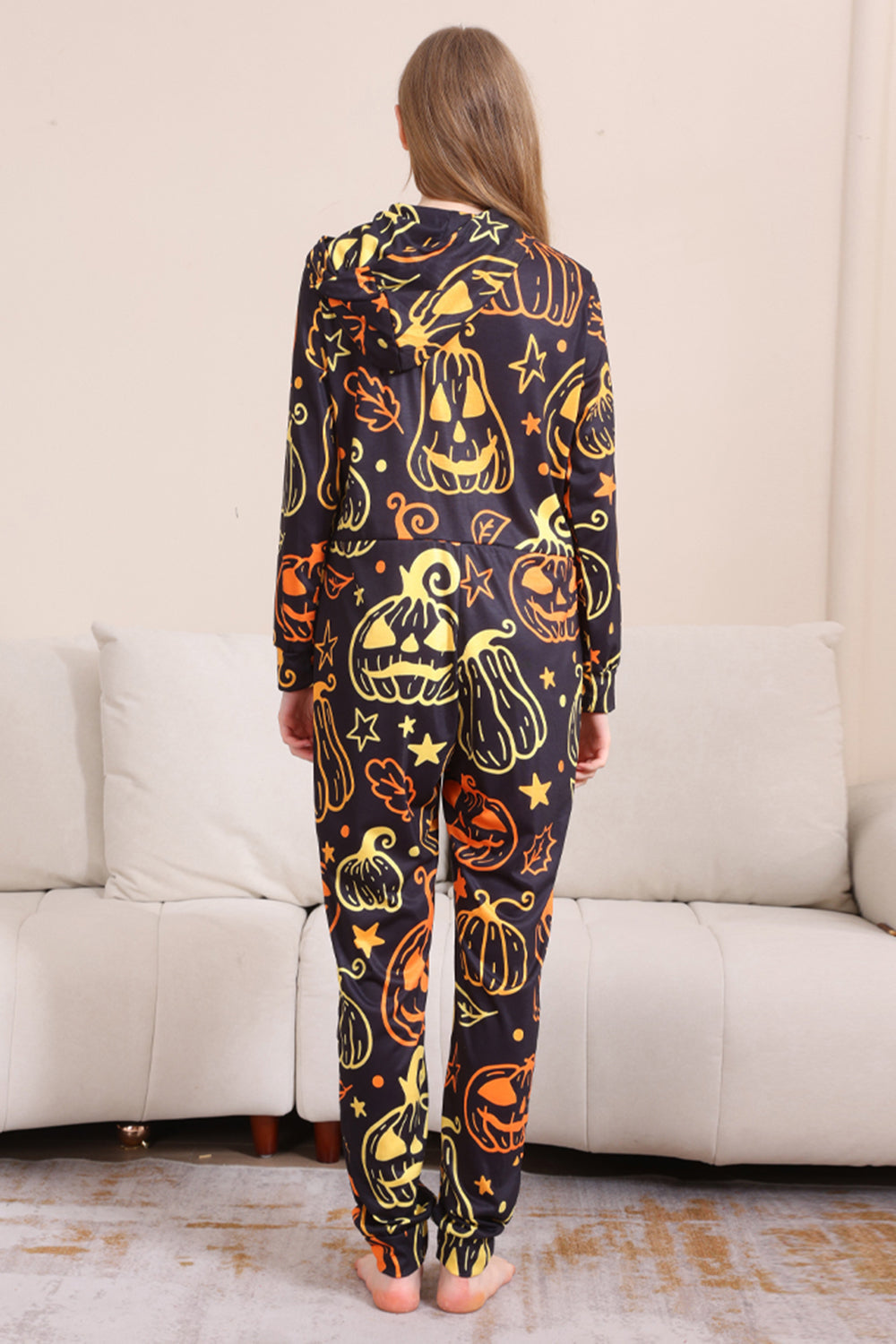 Svart utskrift Halloween familie matchende pyjamassett