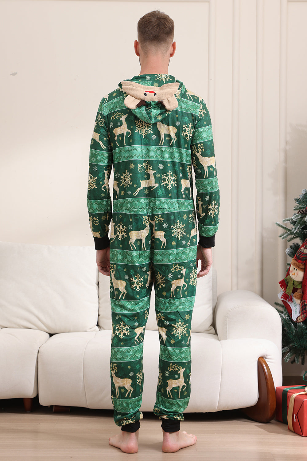 Mørkegrønn hjort og snøfnugg Print Pyjamas Sett for menn og kvinner Par Familie