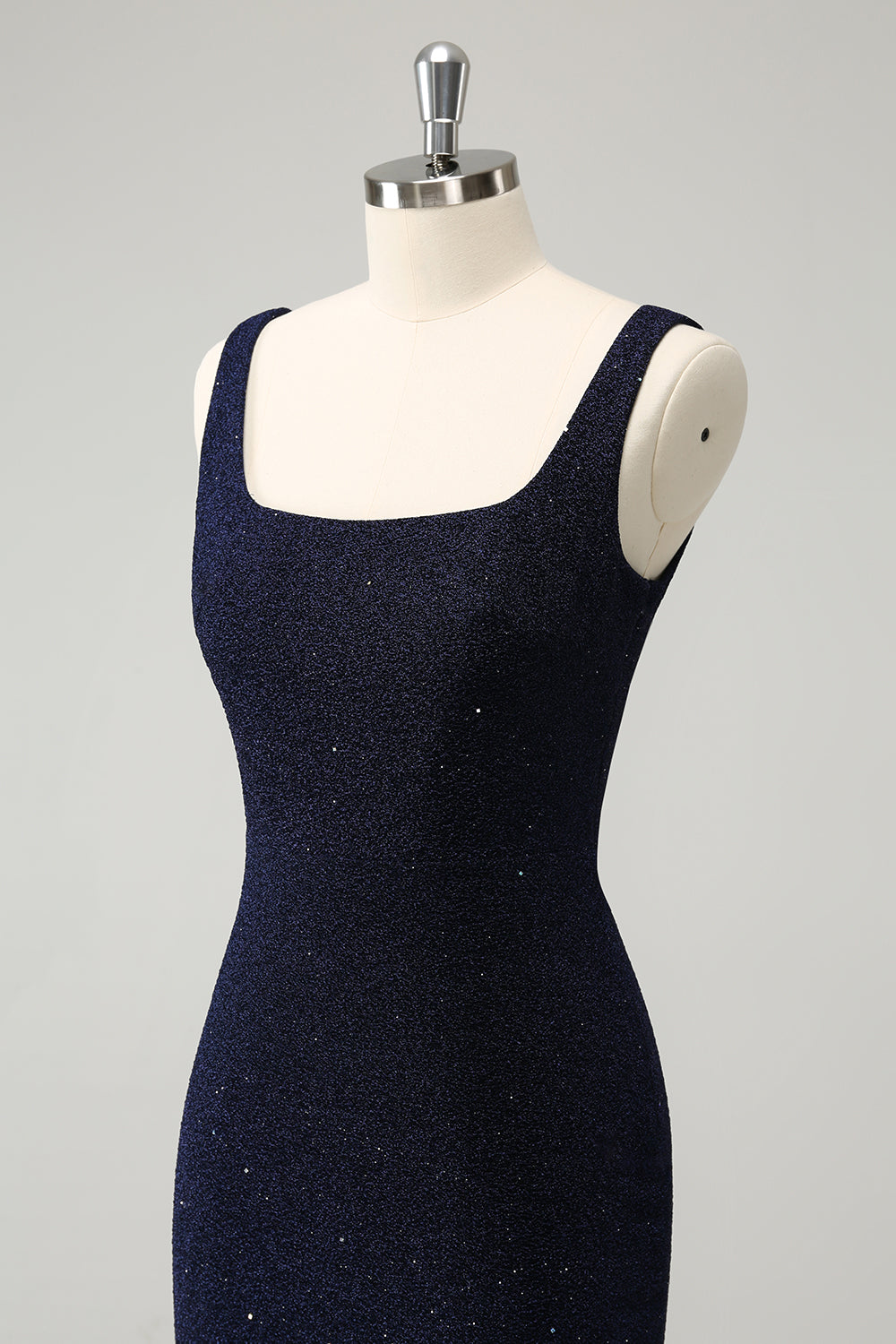 Glitrende mørk blå firkantet hals bodycon mini hjemkomstkjole med spalt