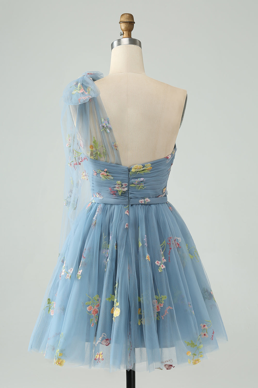 Grå Blå A Line One Shoulder Tylle Kort Homecoming kjole med blomsterbroderi