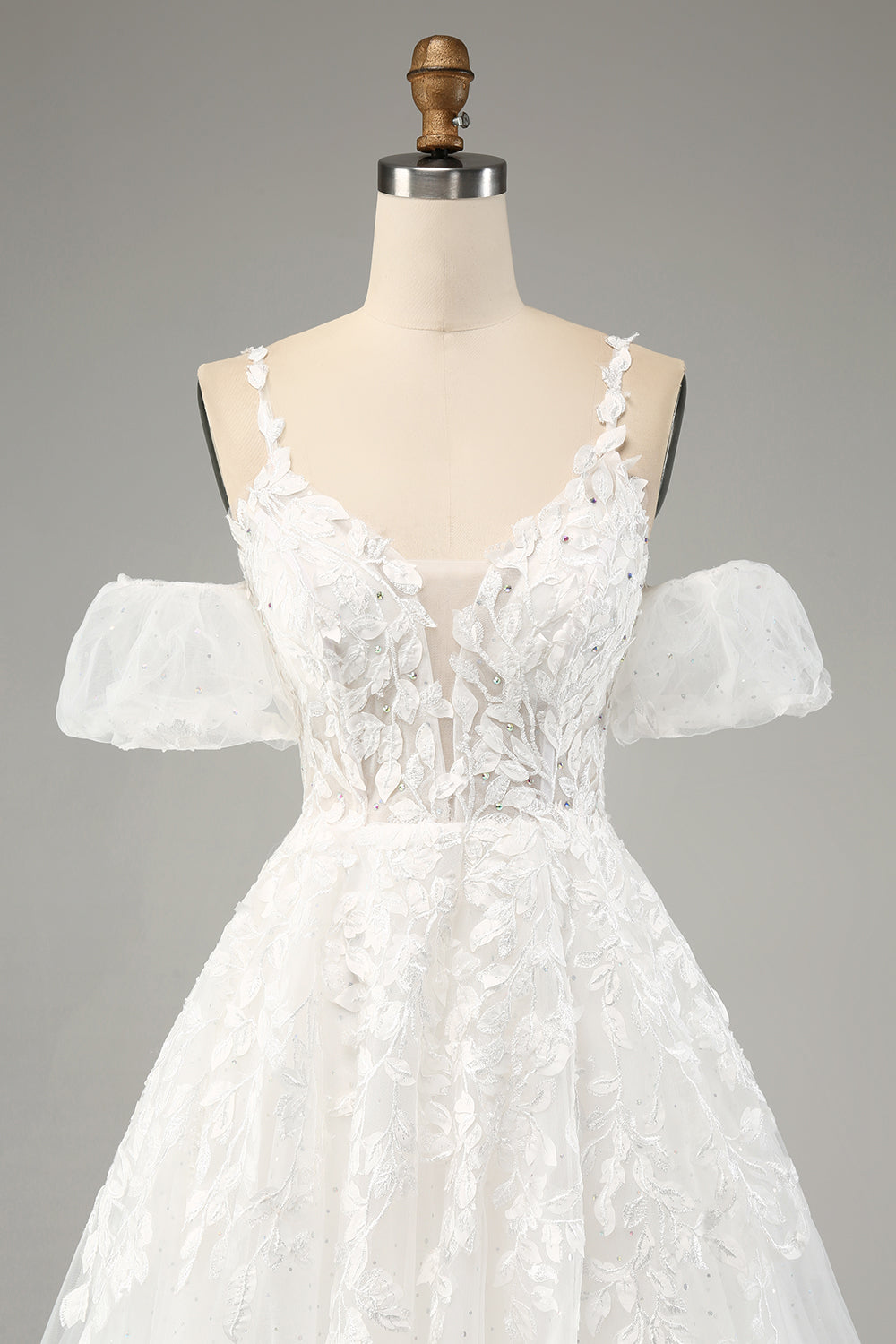 Ivory A-Line Tylle Spaghetti stropper brudekjole med Appliques