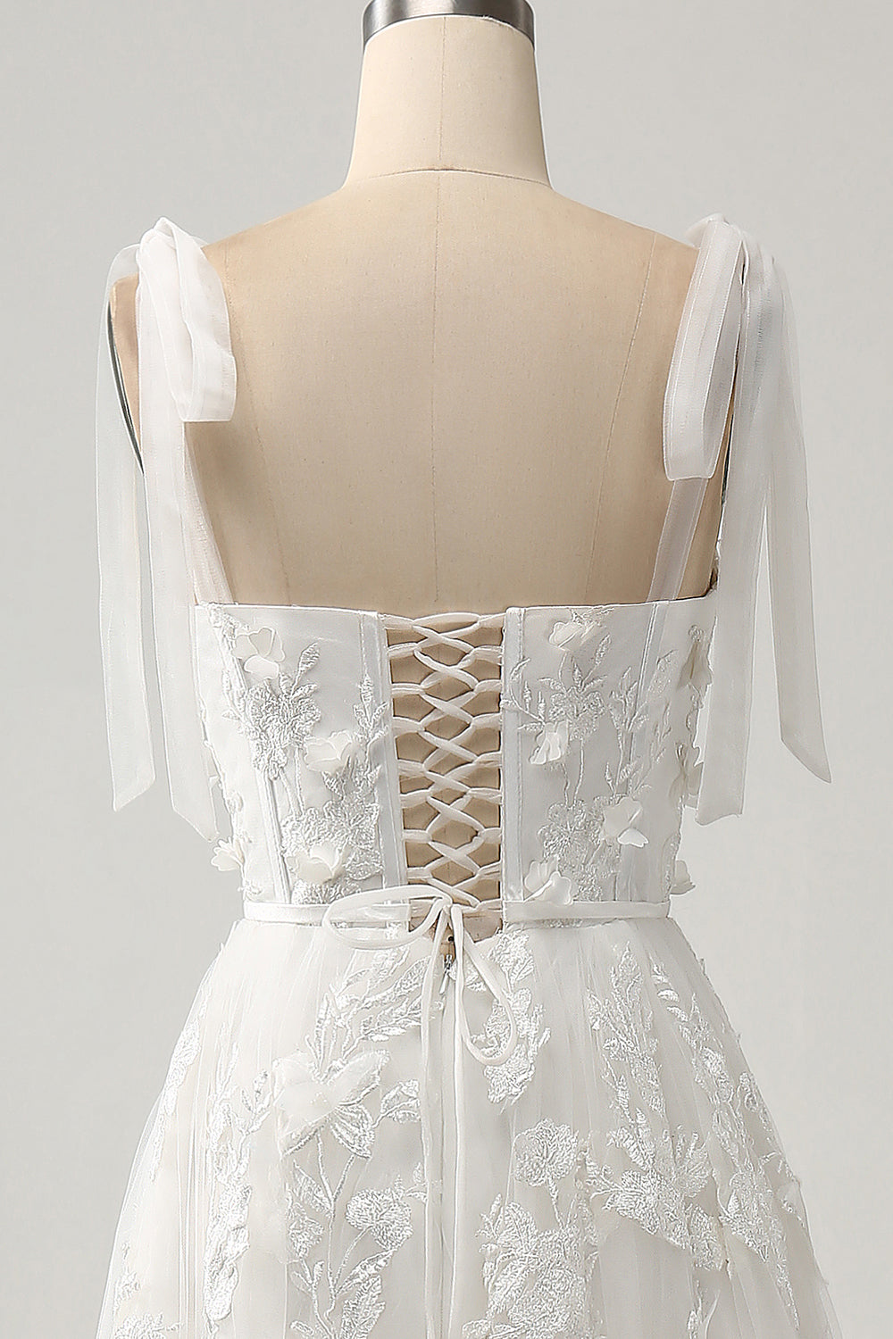 Ivory A-Line Spaghetti stropper brudekjole med Appliques