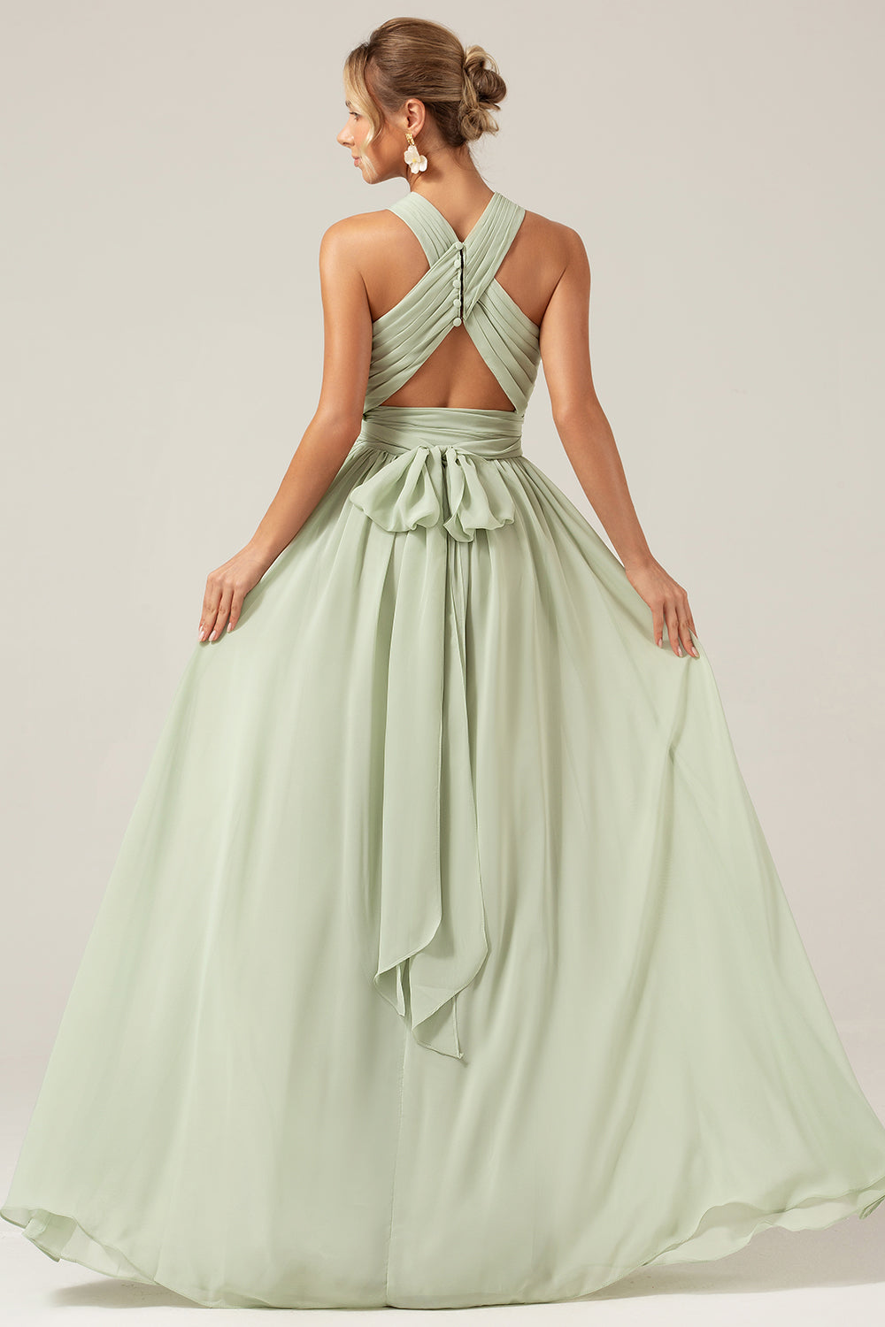 Dusty Sage Boho Chiffon Long brudepike kjole med knapp tilbake