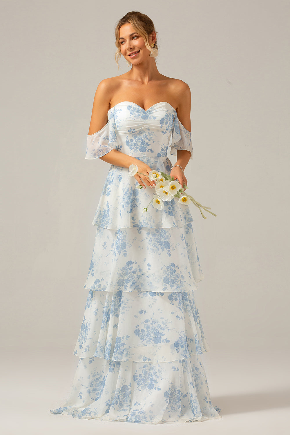 Hvit blå blomstrete Boho Chiffon Ruffled Long brudepike kjole