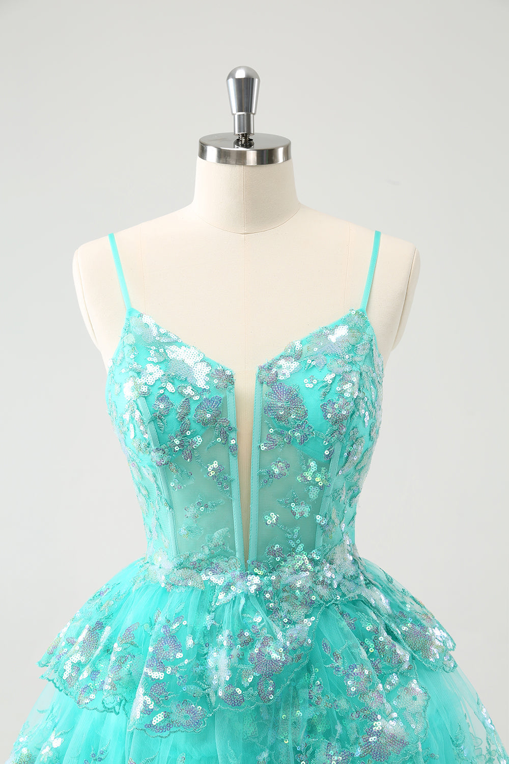 Søt Sparkly A-Line Green Spaghetti stropper lagdelt Homecoming kjole med paljetter