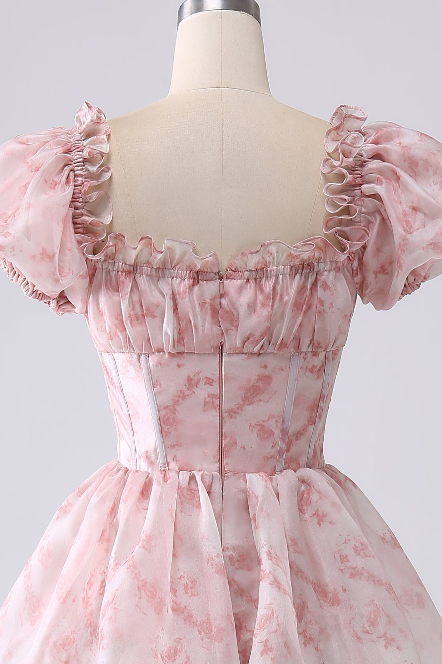 Blush A Line Square Neck Tiered Prom Dress med Ruffles