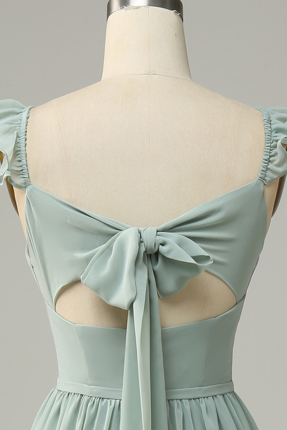 En linje Dusty Sage Ruffles brudepike kjole