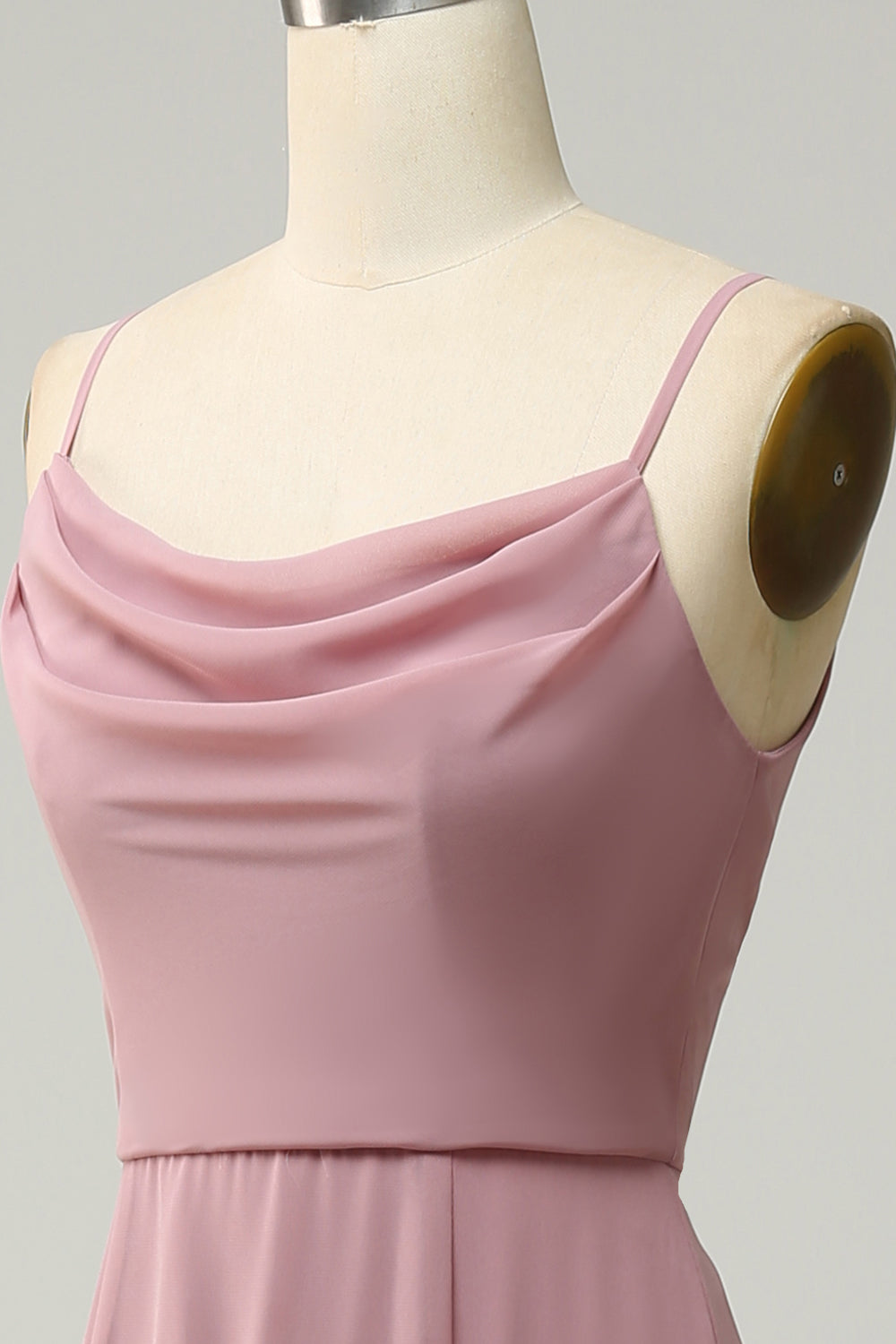 Spaghetti stropper en linje ermeløs lang brudepike kjole