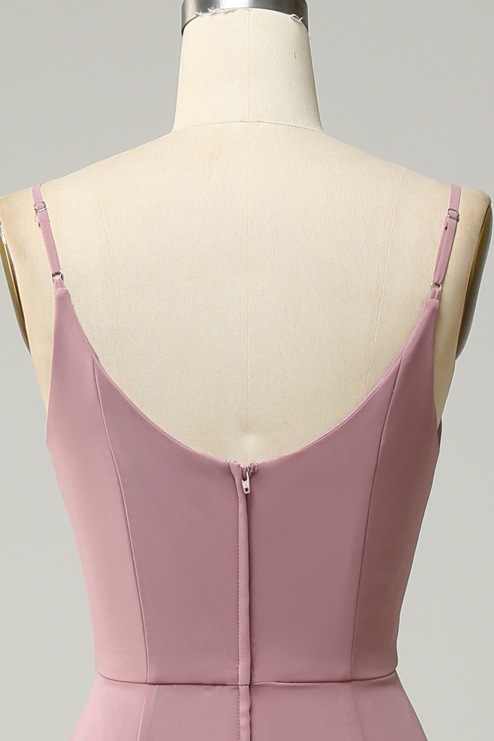 Spaghetti stropper en linje ermeløs lang brudepike kjole