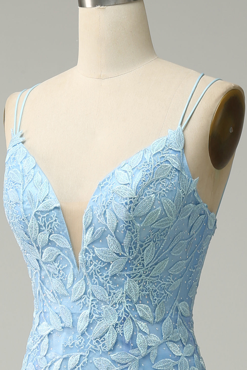 Spaghetti stropper havfrue lilla lang skoleball kjole med appliques