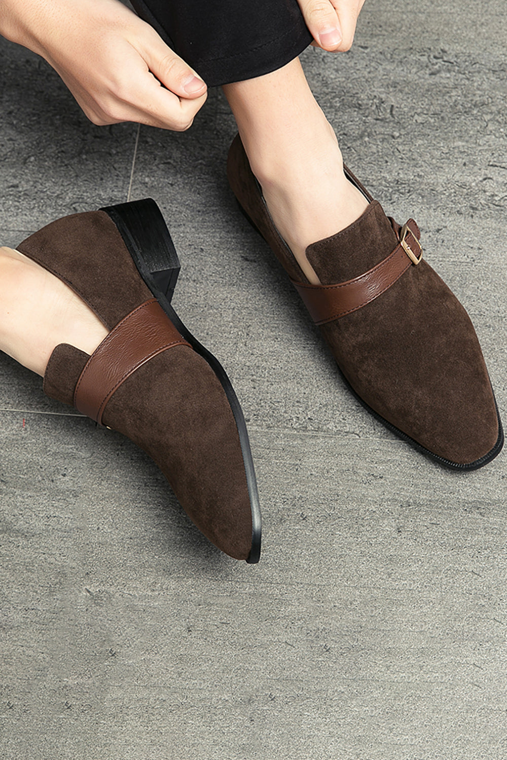 svart slip-on munk menns sko