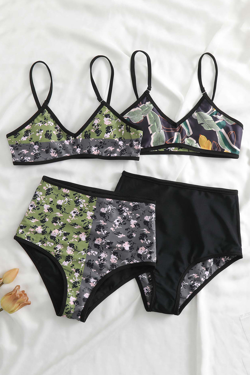 Floral Trykt 3 Piece Bikini Set med Beach Skirt