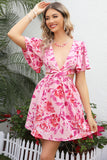 Fuchsia Floral Cut Out Mini Boho kjole