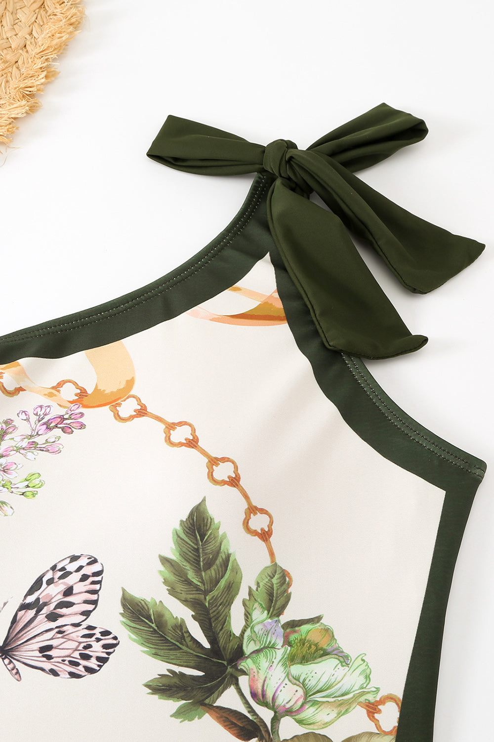 En skulder høy midje One Piece badetøy med strandskjørt