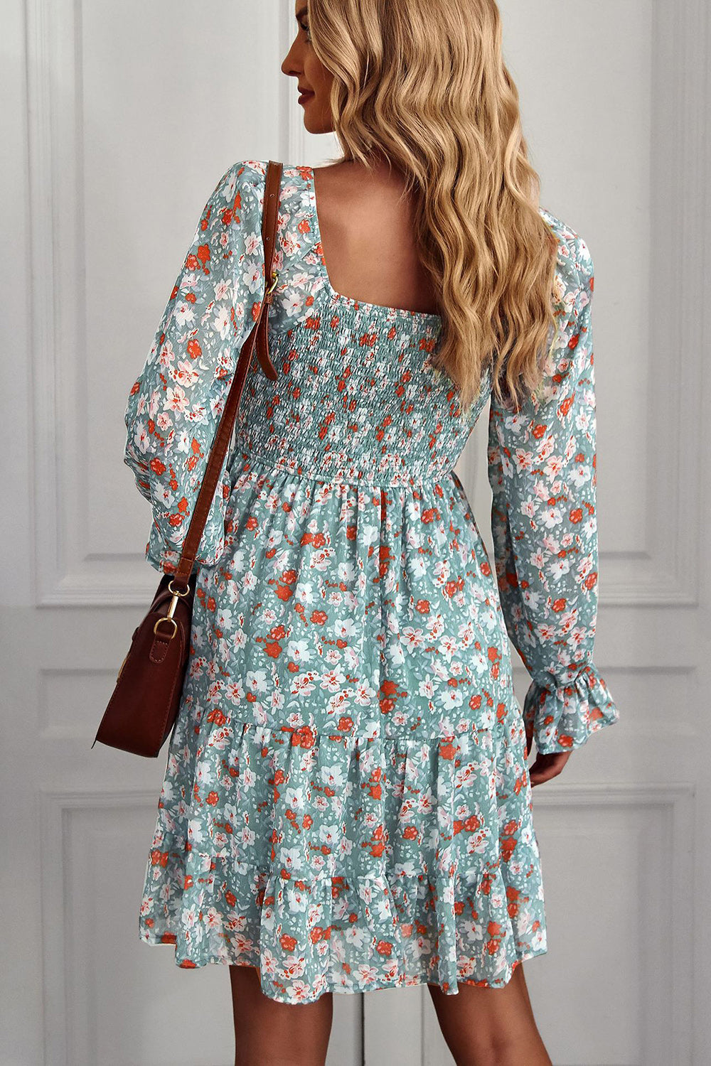 Svart av skulderen trykt lange ermer sommerkjole