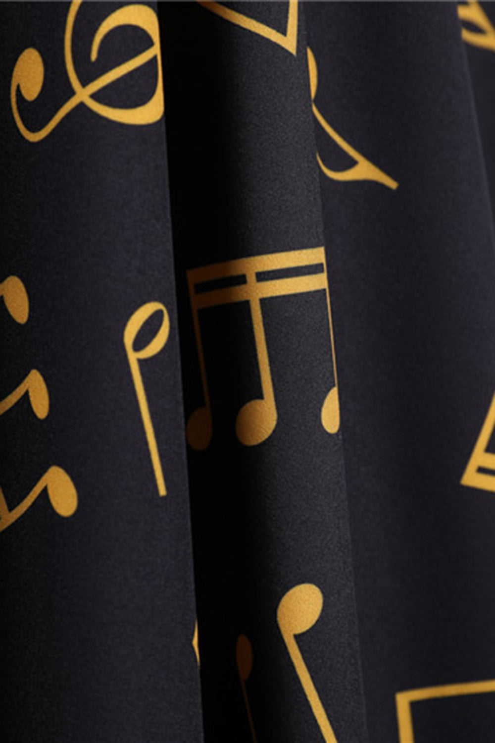 Trykt ermeløs gul vintage kjole