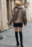 Khaki Lapel Neck Faux Fur Beskåret Kvinner Coat