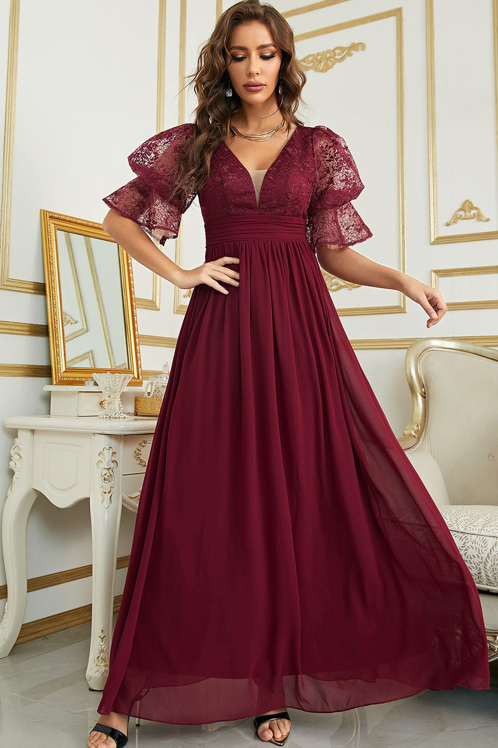 Burgund Chiffon brudepike kjole med blonder
