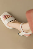 Svart åpen tå høyhælt sandal