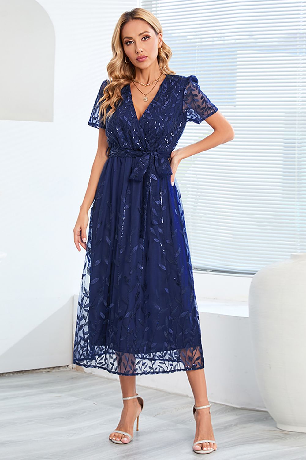 A-Line Blush Casual kjole med korte ermer