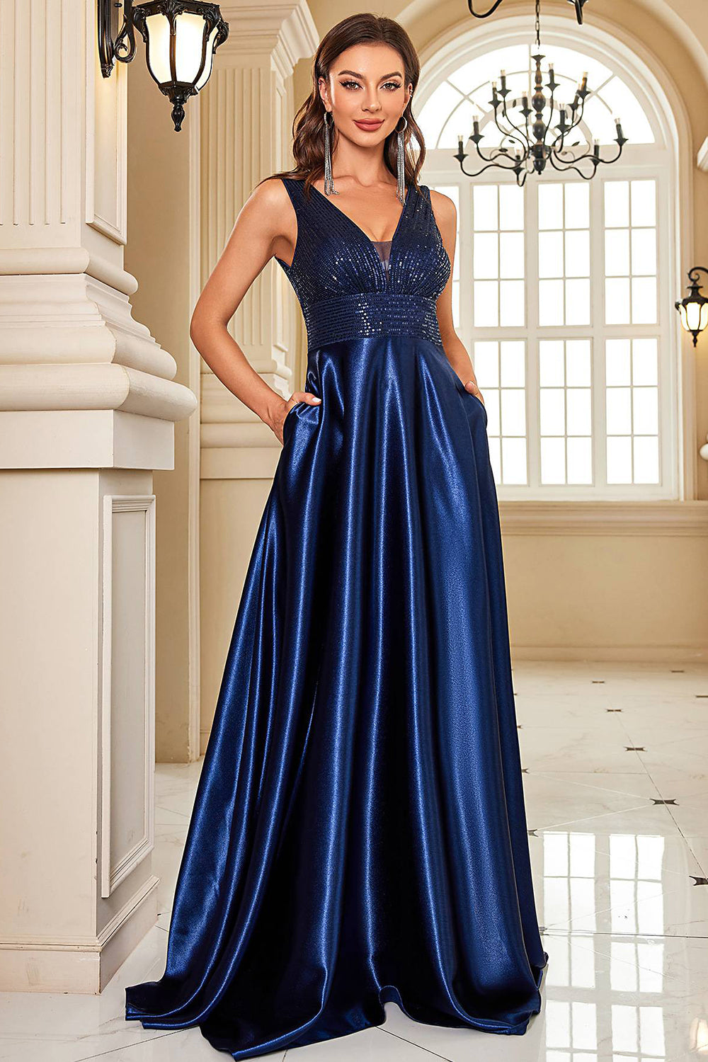 Navy Satin A-Line formell kjole med paljetter
