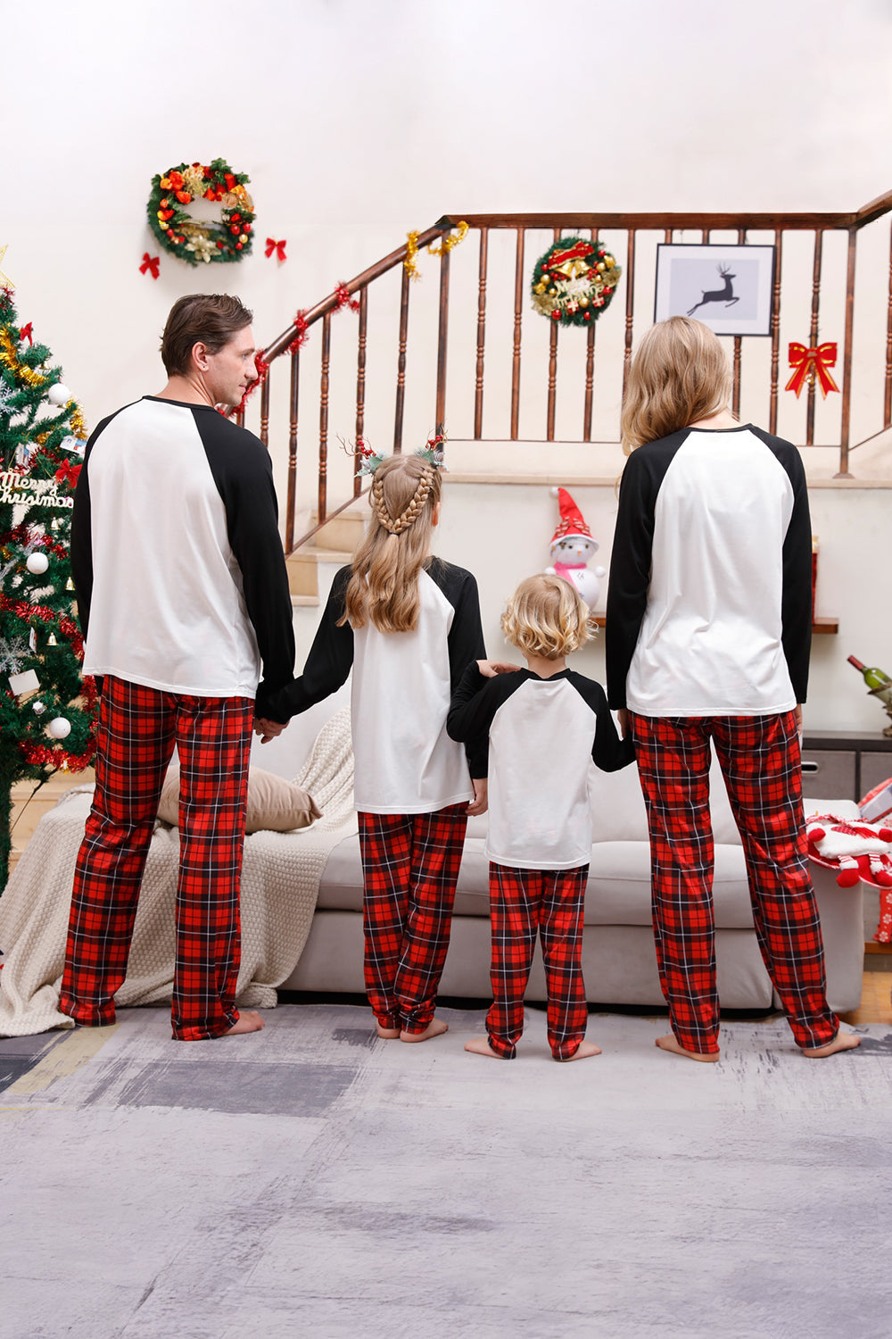 Lange ermer rutete familie julepyjamas
