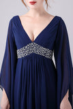 Navy A-Line V-Neck Chiffon gulvlengde mor til bruden kjole med plissert