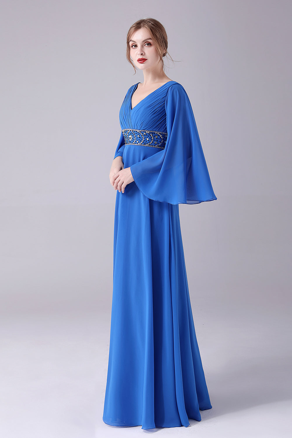 Royal Blue A-Line V-hals plissert gulvlengde mor til bruden kjole med perler
