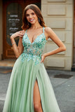 A-Line V Neck Split Tylle Light Green Prom Dress med Appliqued Beading