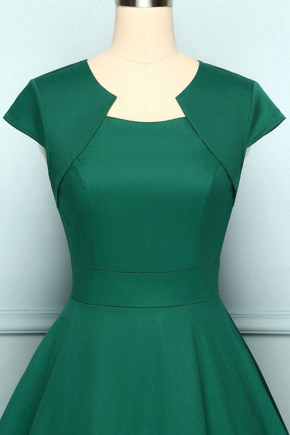 Asymmetrisk Hals Swingkjole Fra 1950-tallet