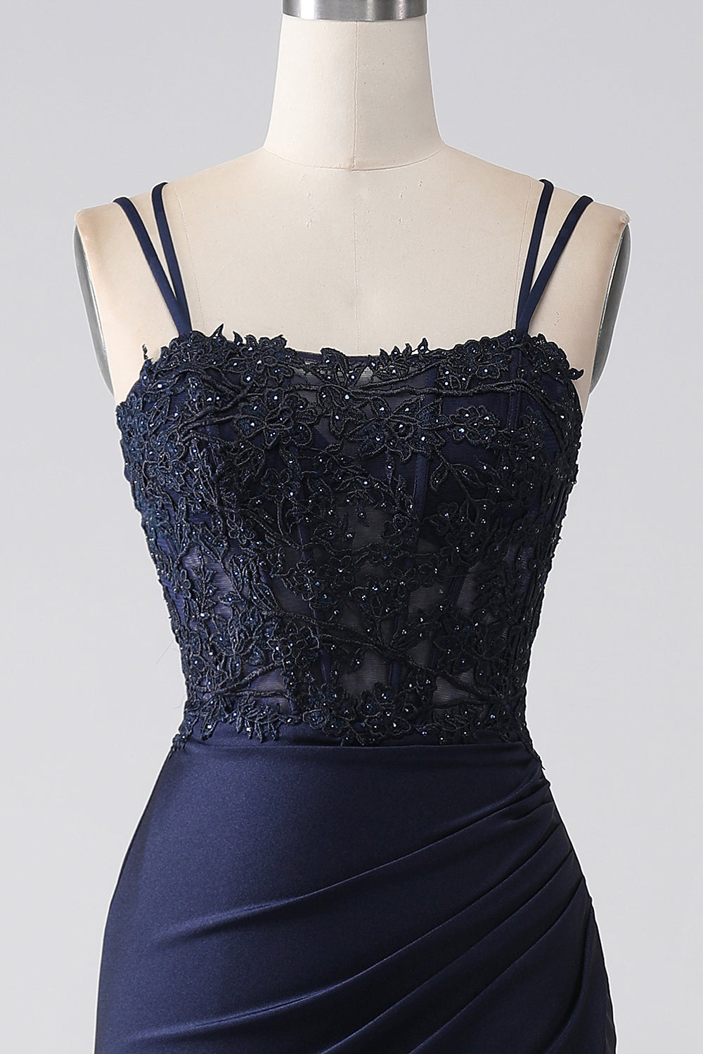 Mermaid Beaded Navy Prom kjole med Ruffles