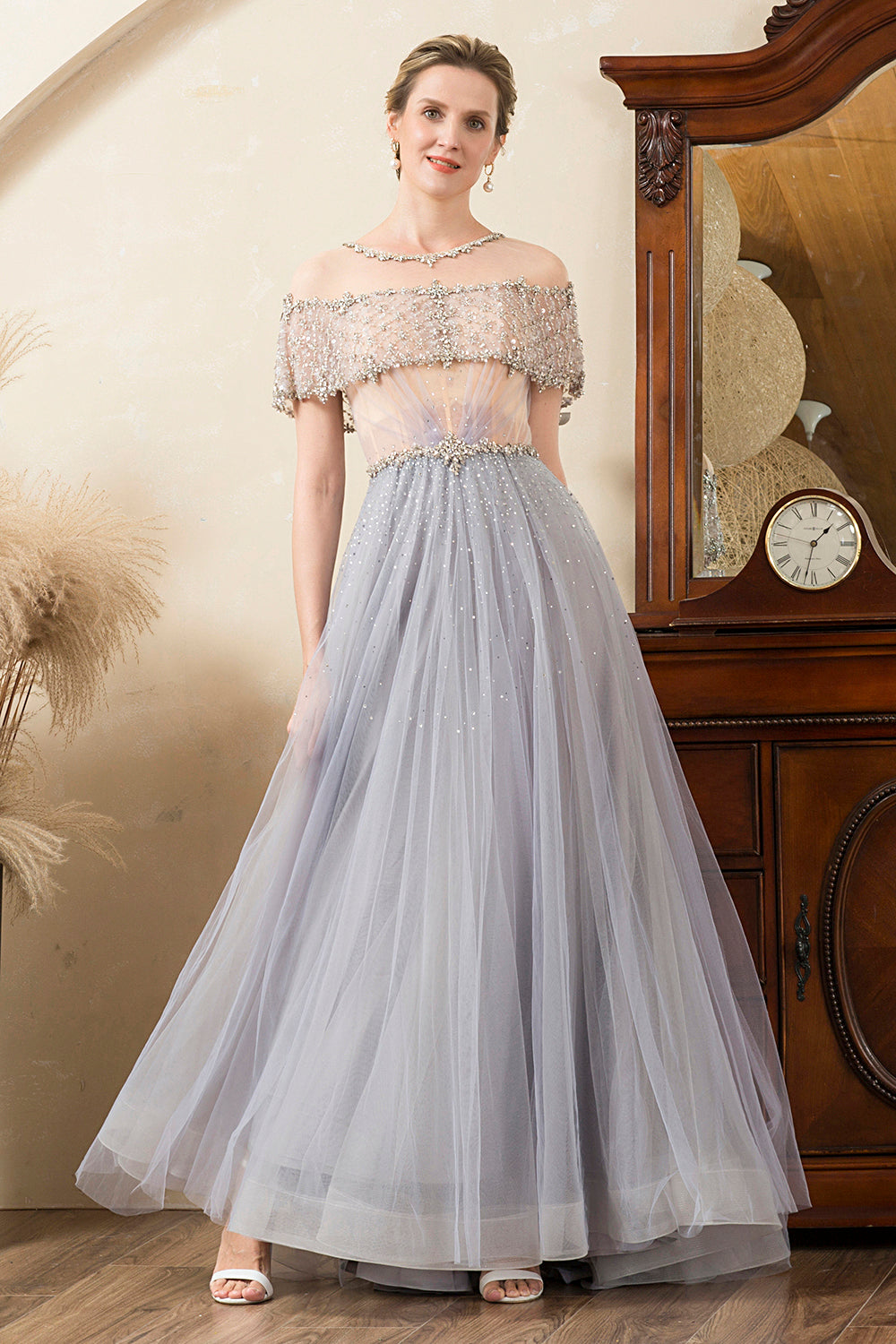 Grey Tulle En linje Beaded Glitter Mor brud kjole