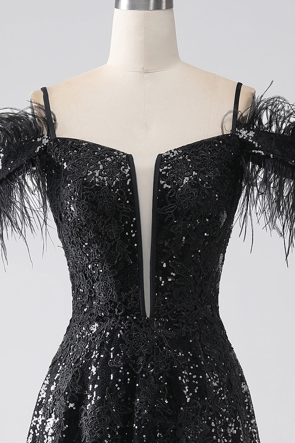 A-Line Cold Shoulder Sequins Long Prom Dress med Slit