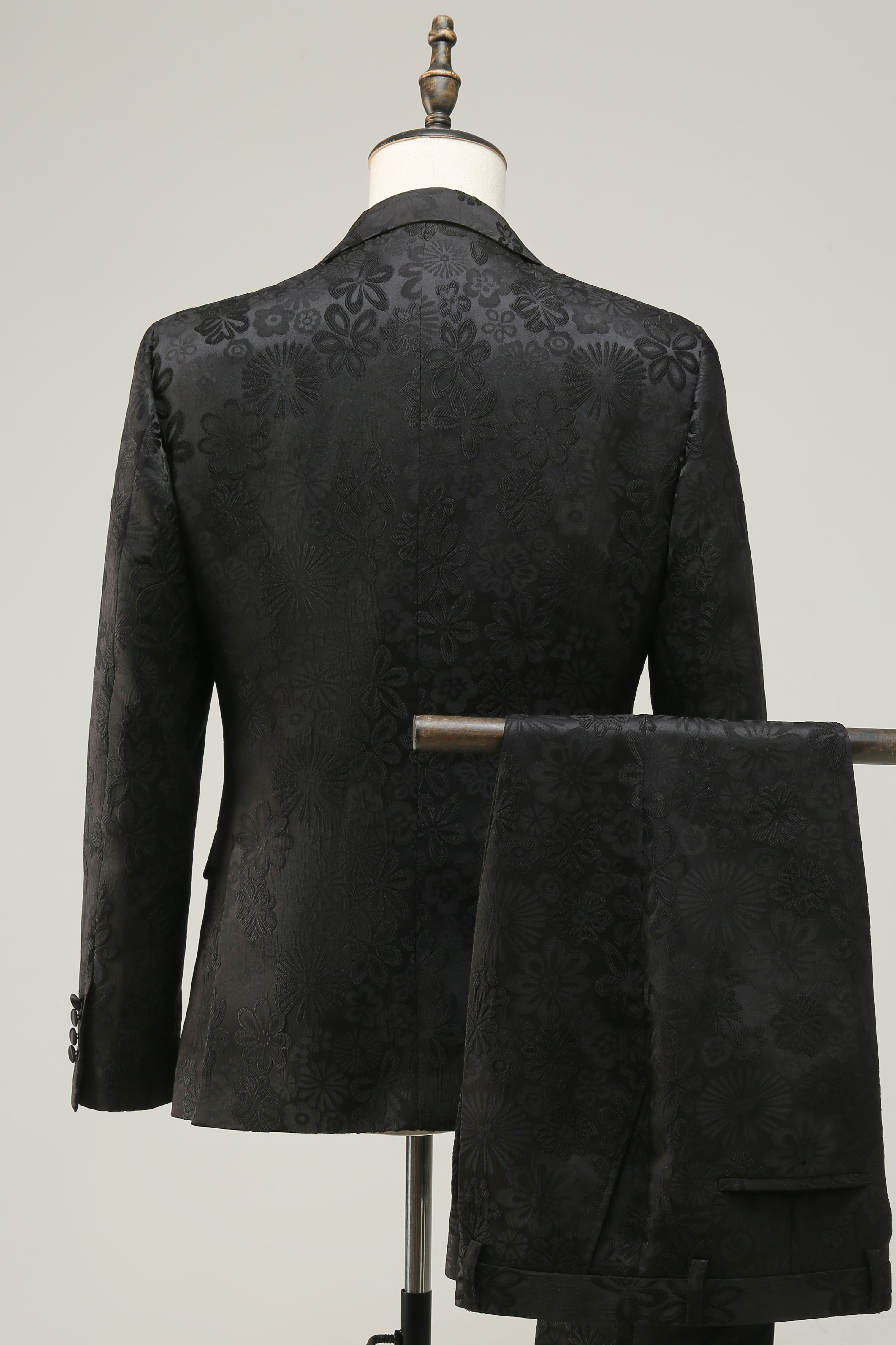 Peak Lapel One Button Mørkeblå Jacquard Menns bryllupsfest dresser