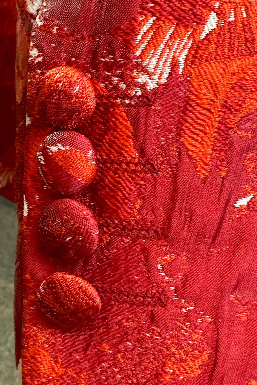 Red Floral Jacquard 2 Piece Menn Prom Suits