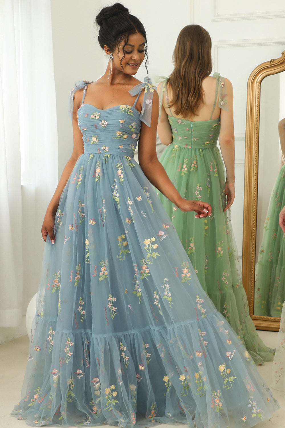 en linje spaghetti stropper champagne ball kjole med appliques